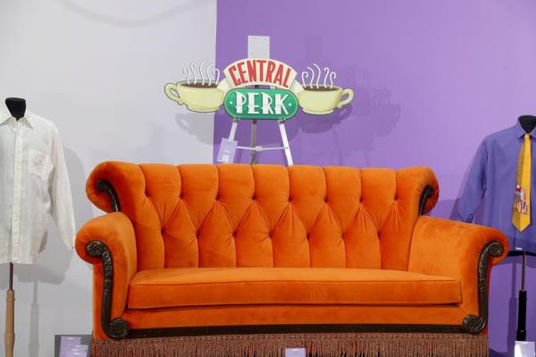 Central Perk couch